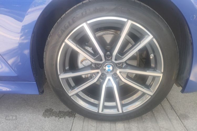 BMW 3 Series 2020 #9 BMW 3 Series 2020 car image #9