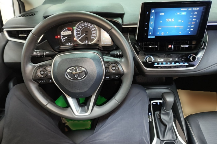 Toyota Corolla 2021 car image #10