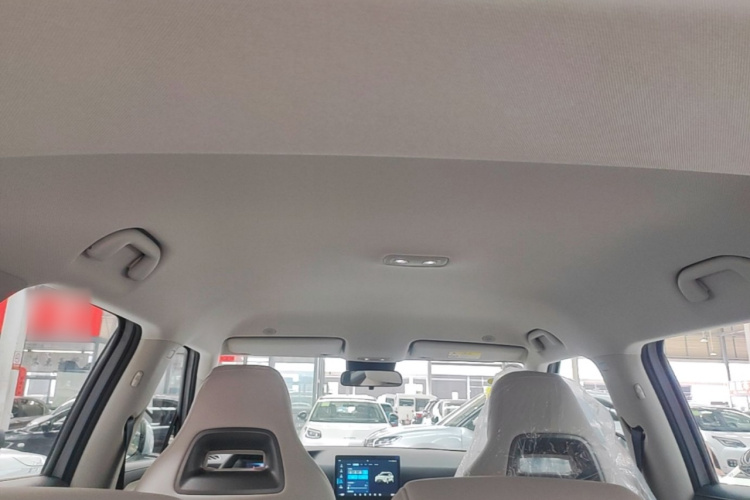 BYD YuanUP 2026 car image #20