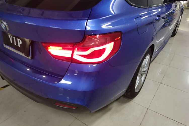 BMW 3 Series GT 2018 car image #8