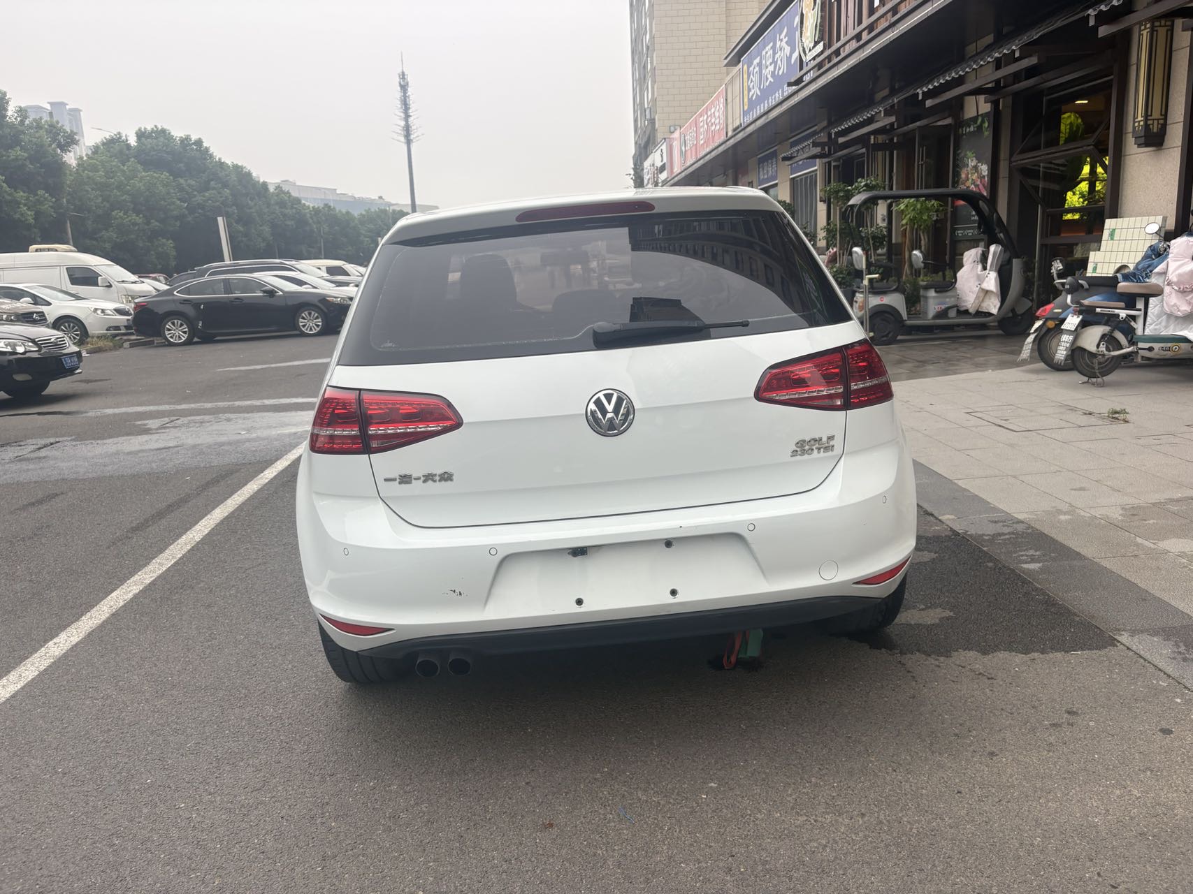 Volkswagen Golf 2016 car image #5
