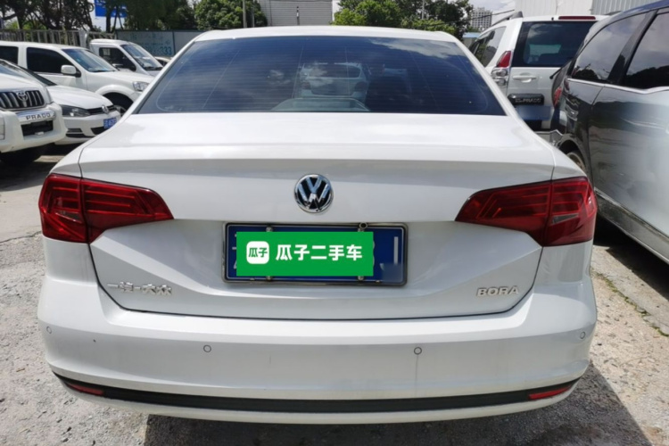 Volkswagen Bora 2021 car image #6