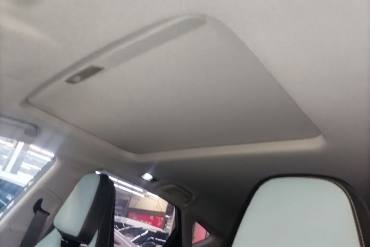 GEELY Emgrand S 2022 immagine di auto #18