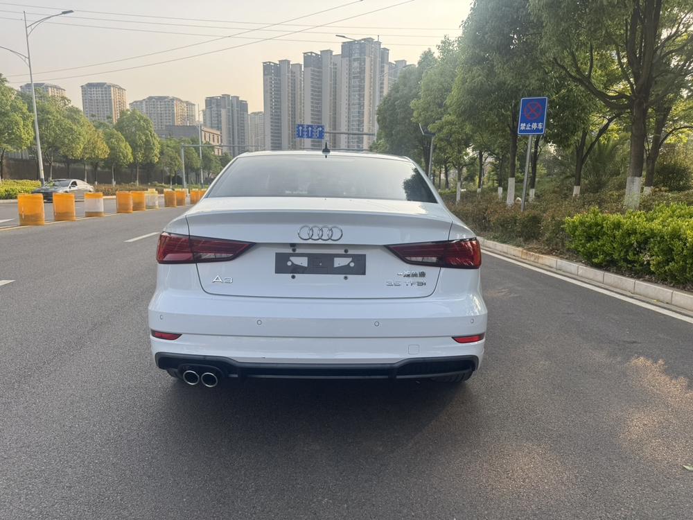 Audi A3 2019 immagine di auto #6