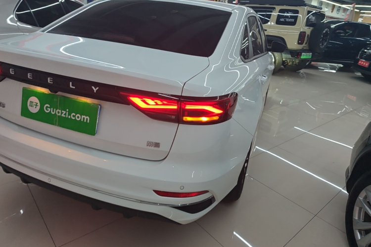 GEELY Emgrand 2025 car image #8