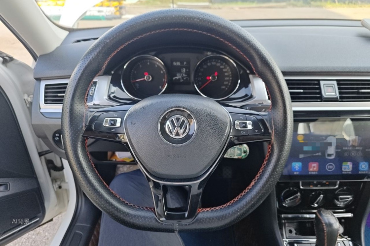 Volkswagen Bora 2018 car image #12