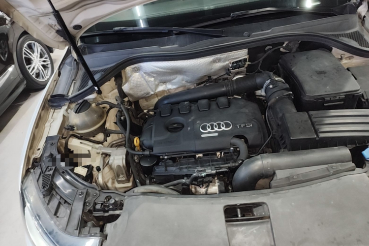 Audi Q3 2016 #23 Audi Q3 2016 car image #23
