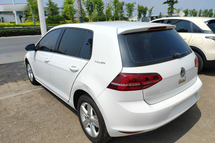 Volkswagen Golf 2017 imagem de carro #7