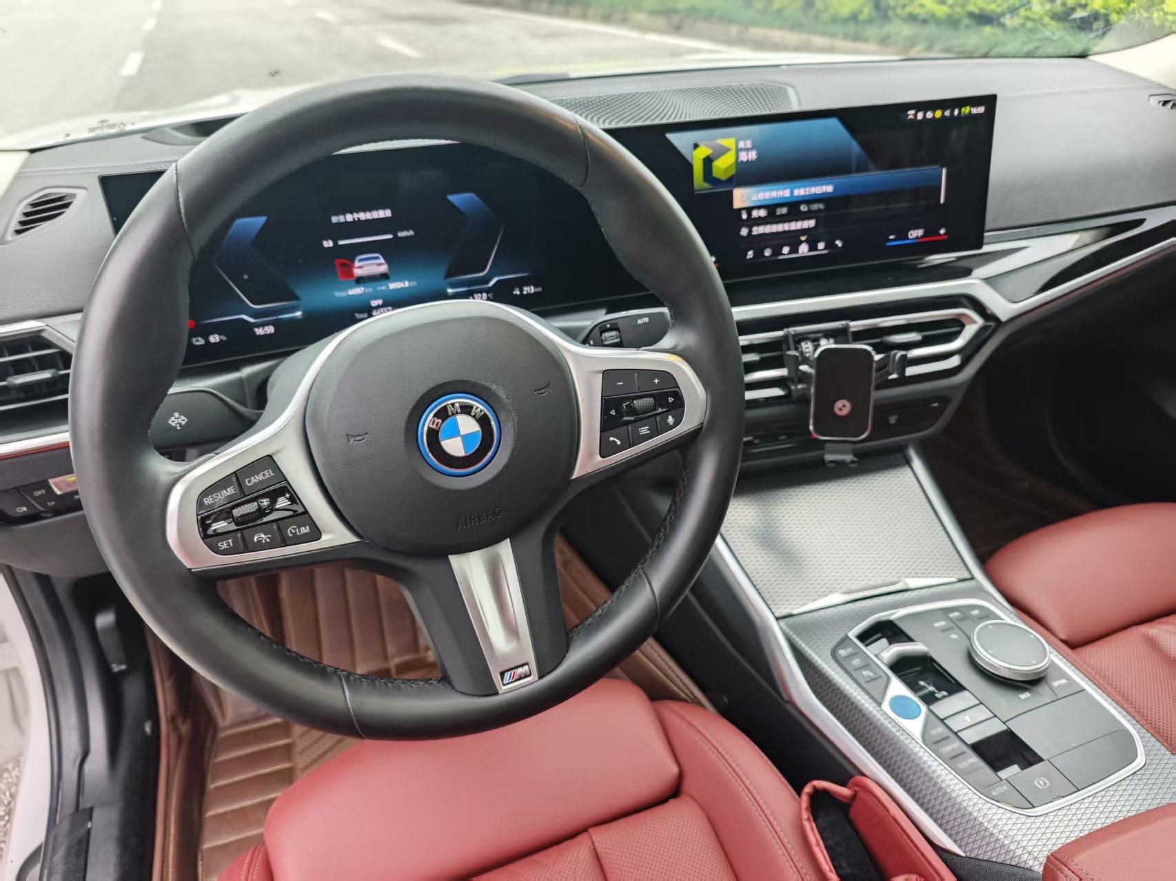BMW i3 2024 صورة سيارة #6