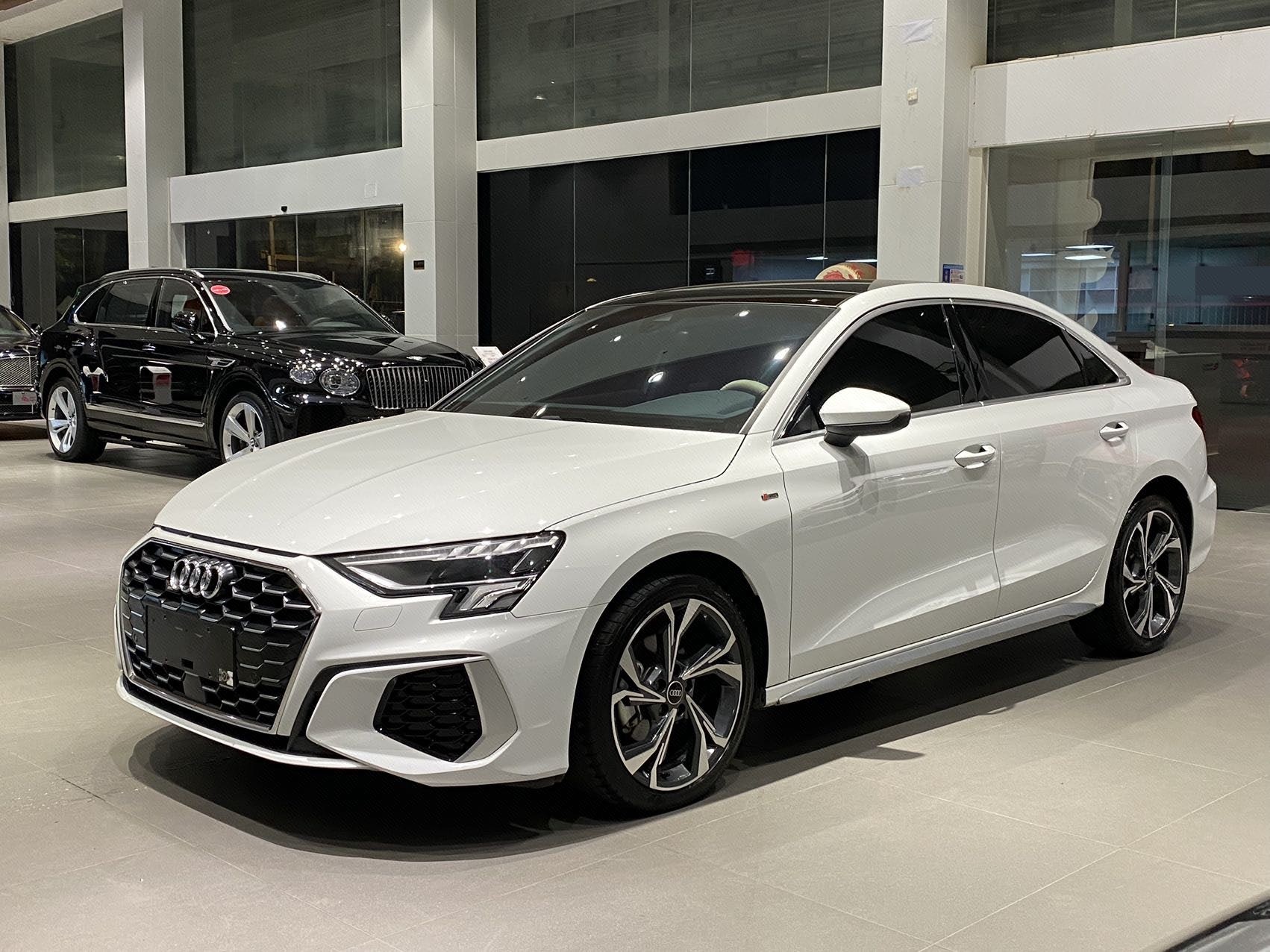 2022 car image 