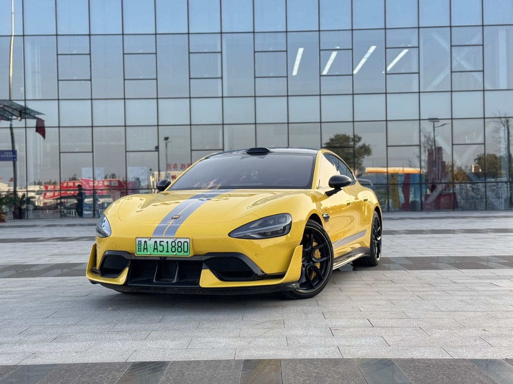 MI SU7 Ultra 2025 MI SU7 Ultra 2025 car image