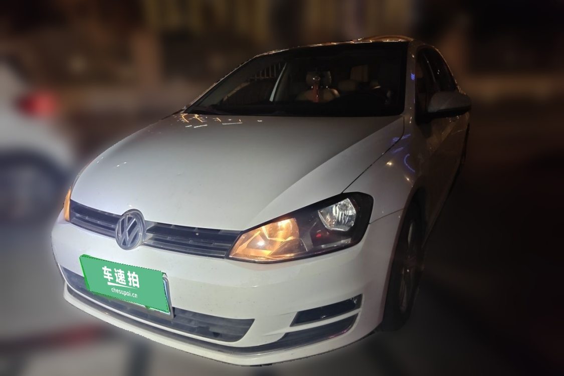 Volkswagen Golf 2014 car image 