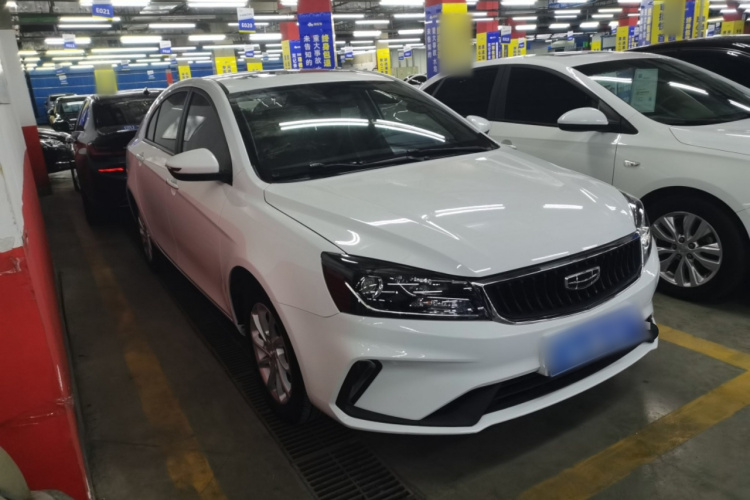 GEELY Emgrand 2021 изображение автомобиля #4