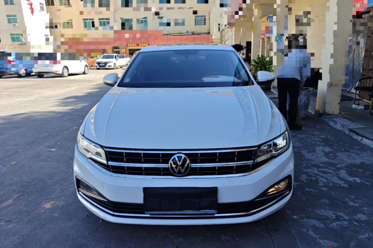 Volkswagen Bora 2022 car image #3