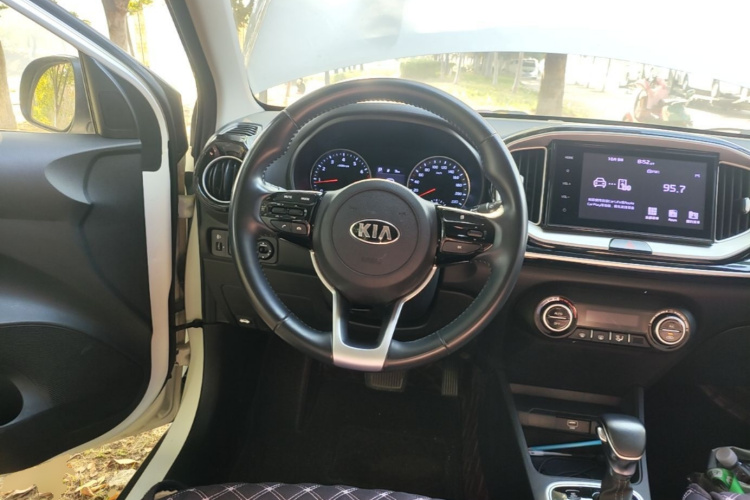 Kia KX1 2018 #11 Kia KX1 2018 car image #11