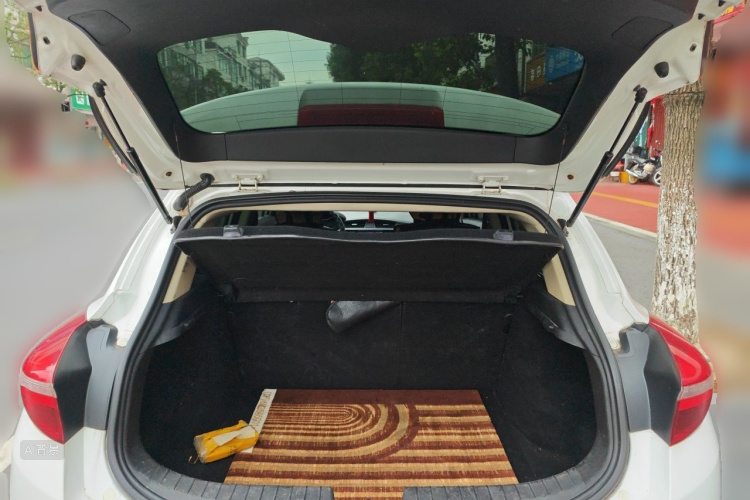 GEELY Emgrand GS 2017 car image #21