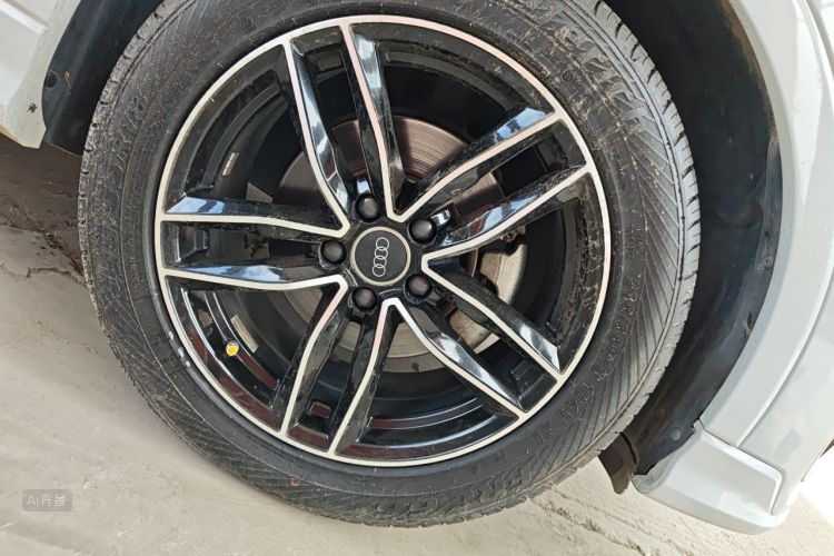 Audi Q3 2019 #9 Audi Q3 2019 car image #9