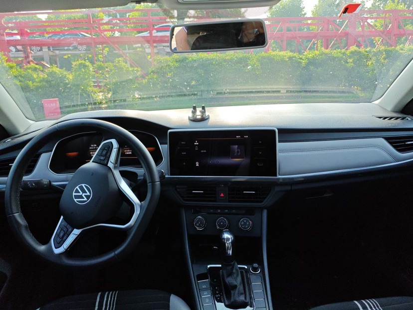 Volkswagen Bora 2024 car image #3