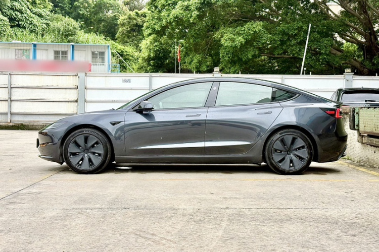 Tesla Model 3 2024 #6 Tesla Model 3 2024 car image #6