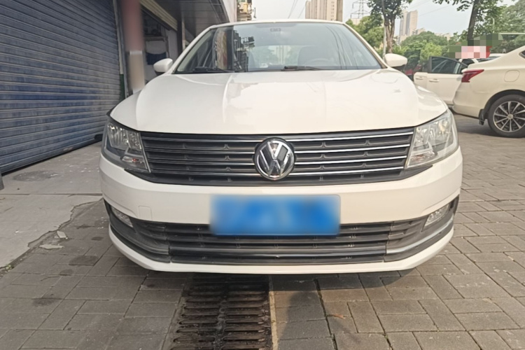 Volkswagen Lavida 2015 car image #3