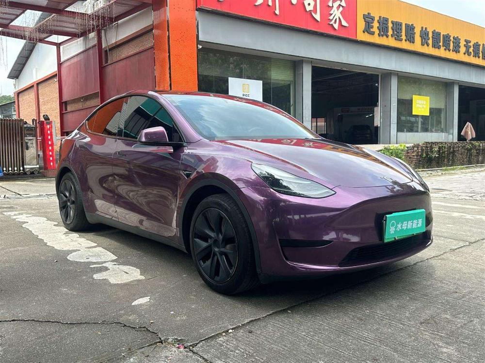 Tesla Model Y 2024 car image #3