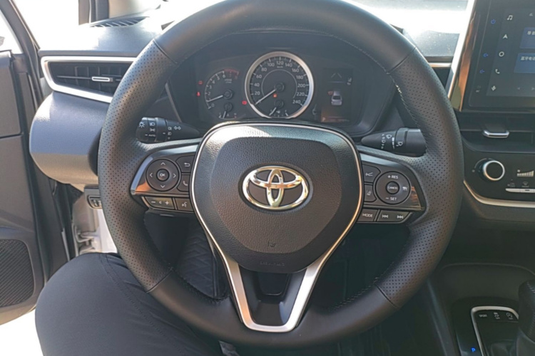 Toyota Corolla 2024 #11 Toyota Corolla 2024 صورة سيارة #11