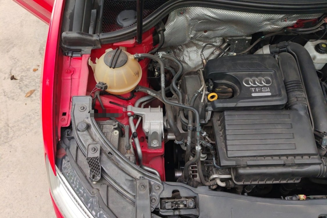 Audi Q3 2016 #11 Audi Q3 2016 car image #11