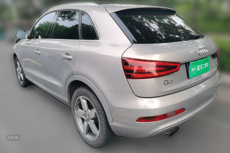 Audi Q3 2016 car image #5