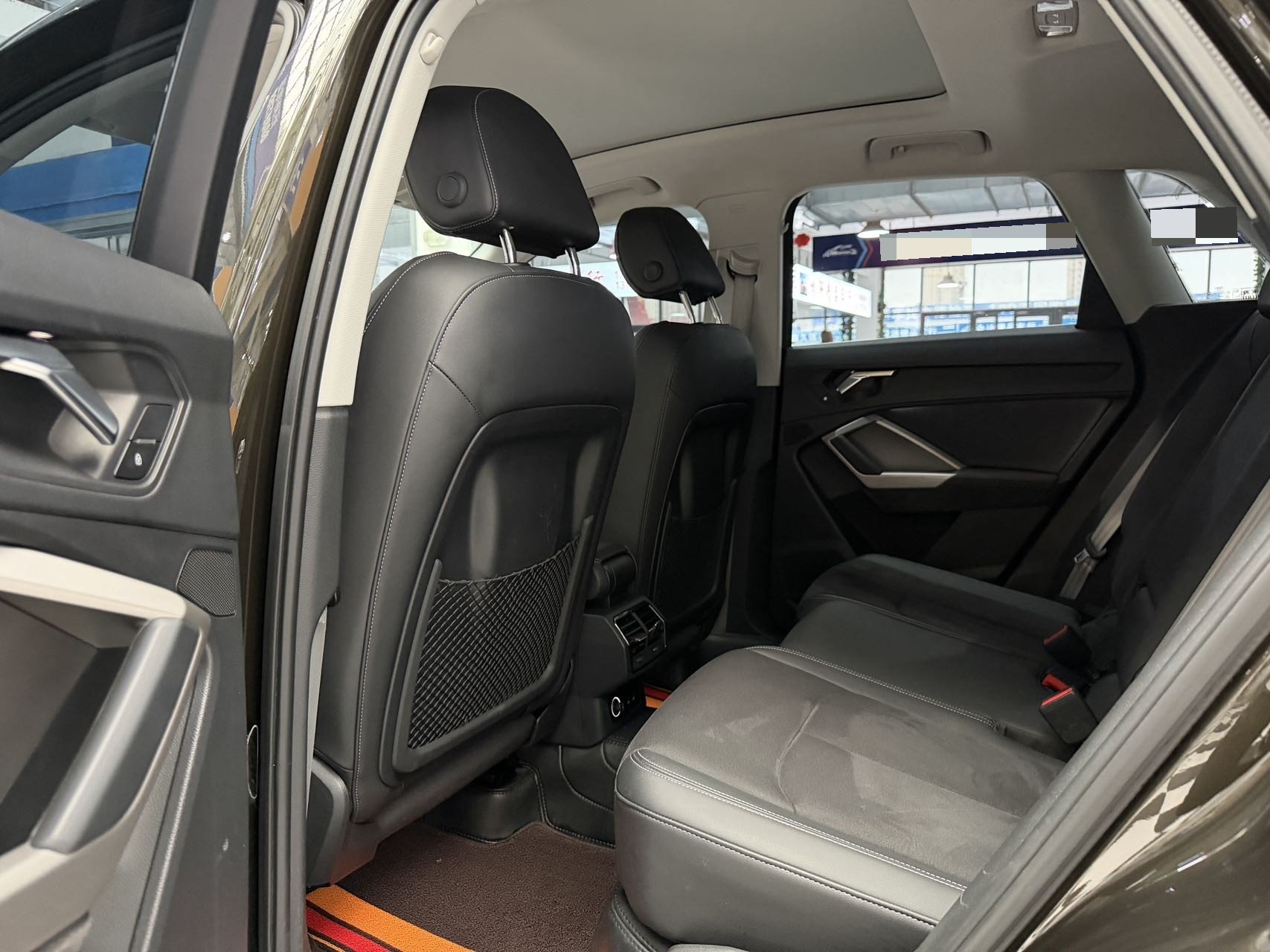 Audi Q3 2022 car image #13
