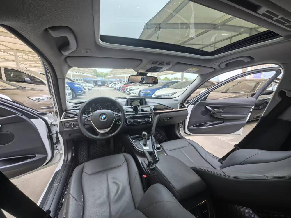 BMW 3 Series 2017 #8 BMW 3 Series 2017 car image #8