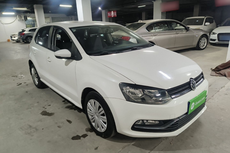 Volkswagen Polo 2016 car image #4