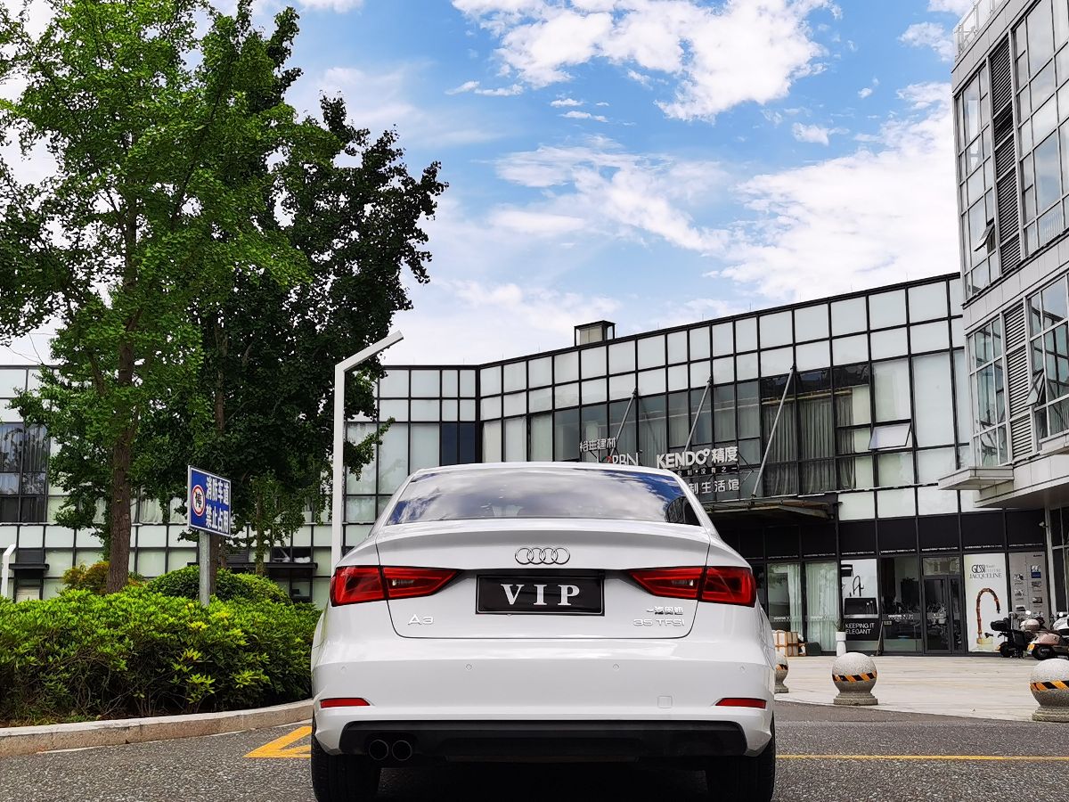 Audi A3 2017 car image #5