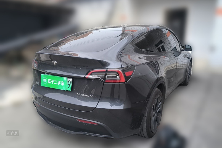 Tesla Model Y 2024 car image #7