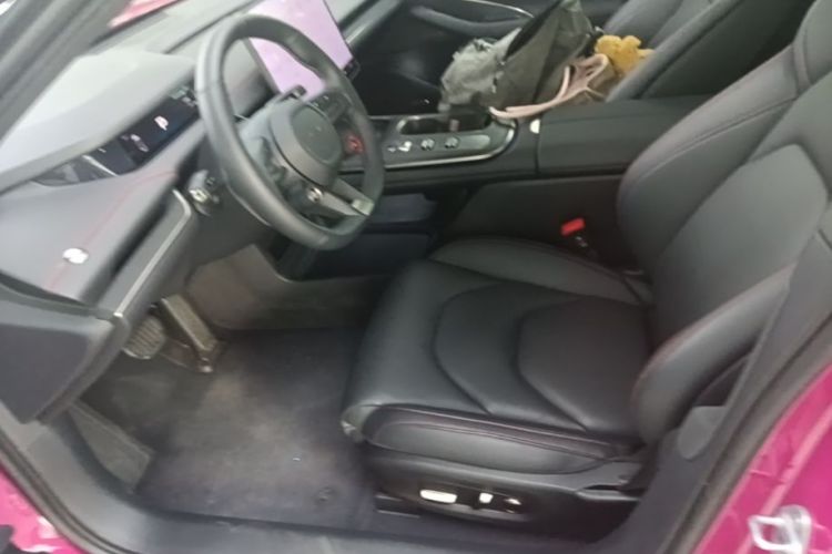MI SU7 2025 car image #15