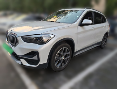 BMW X1 2020 BMW X1 2020 car image