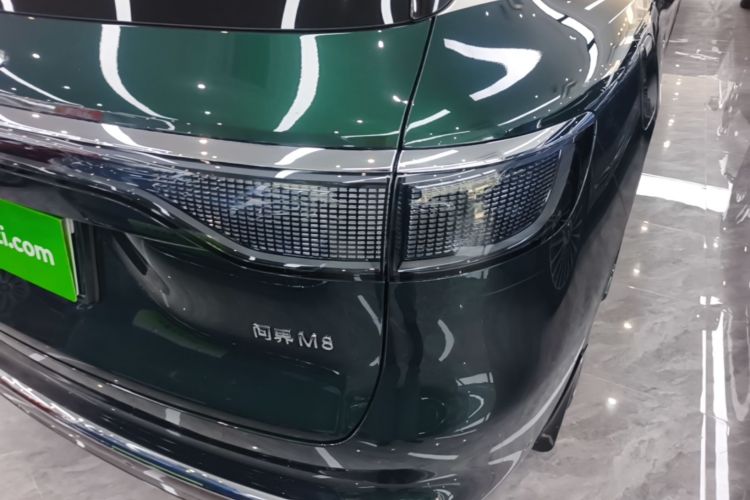 2025 car image #8