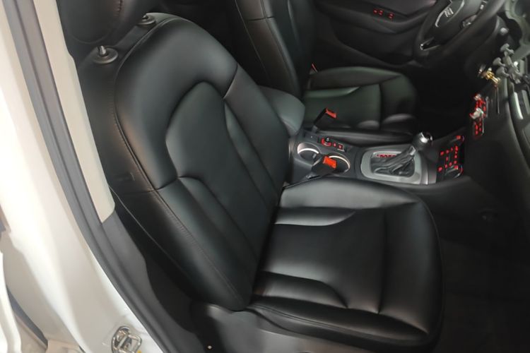 Audi Q3 2017 #24 Audi Q3 2017 car image #24