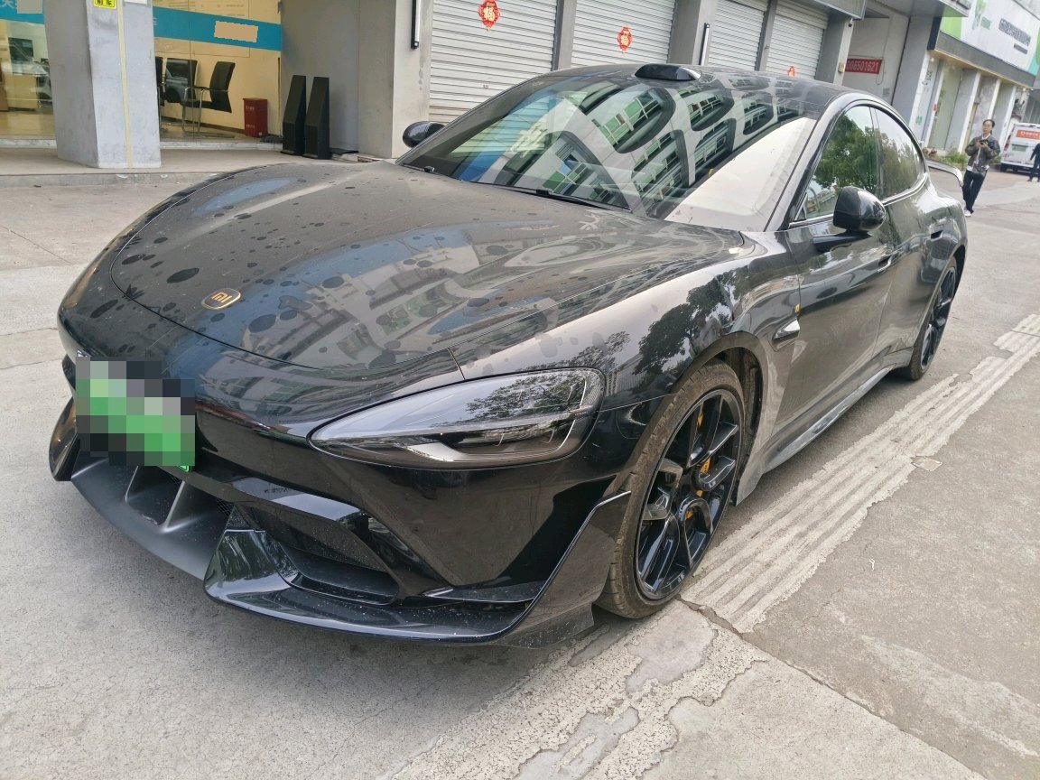 MI SU7 Ultra 2025 MI SU7 Ultra 2025 immagine di auto