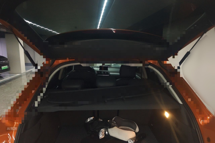 Audi Q3 2014 car image #21