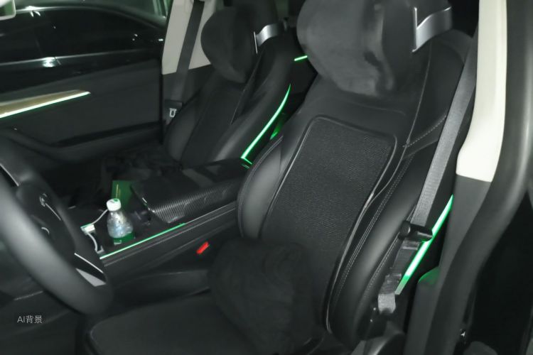 Tesla Model Y 2023 #17 Tesla Model Y 2023 car image #17