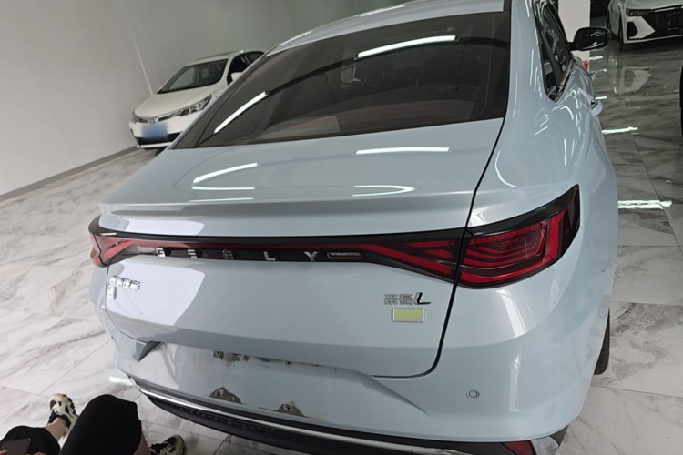 GEELY Emgrand L HiP 2022 صورة سيارة #6