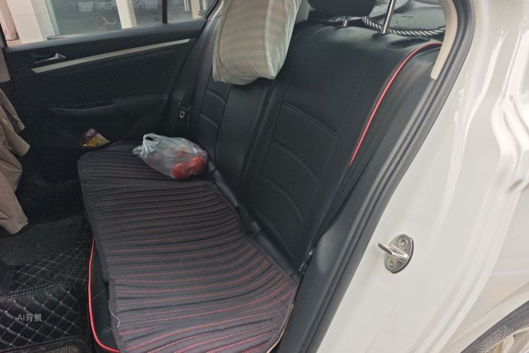 Volkswagen Bora 2019 car image #19