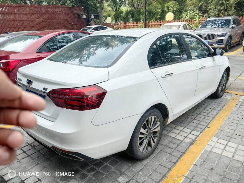 GEELY Emgrand 2018 #3 GEELY Emgrand 2018 car image #3