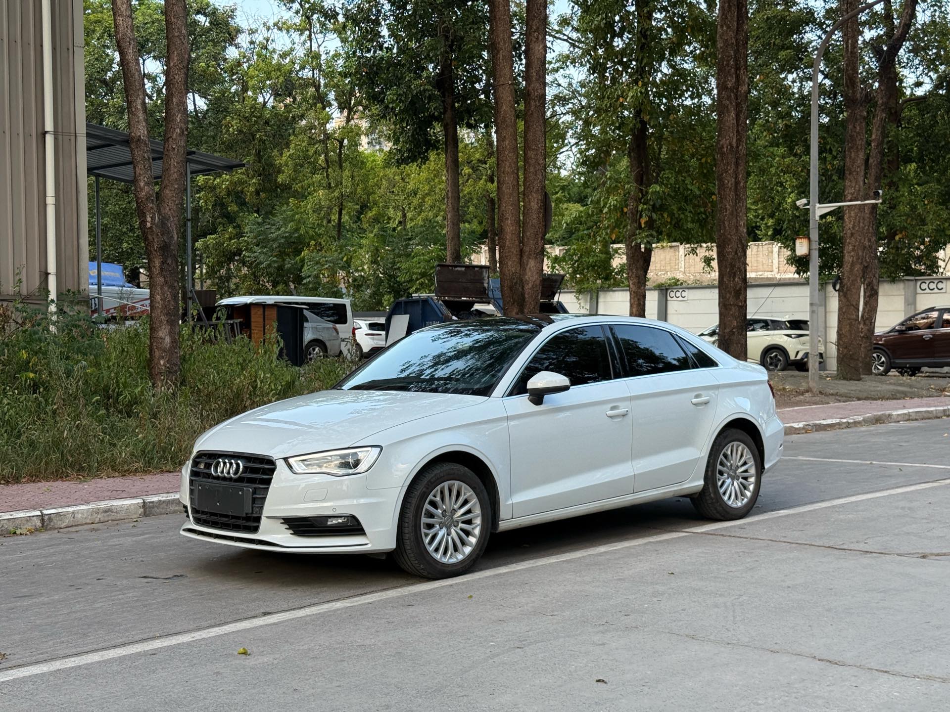 2016 2016 immagine di auto