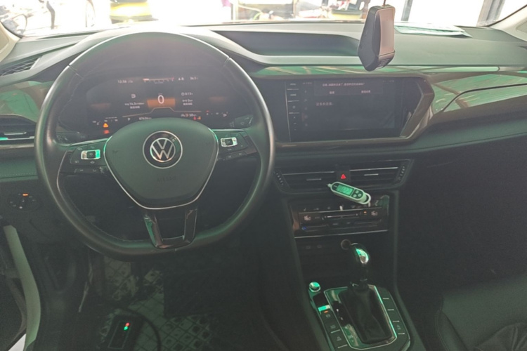 Volkswagen Tharu 2022 #10 Volkswagen Tharu 2022 car image #10