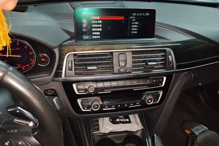 BMW 3 Series 2018 صورة سيارة #15