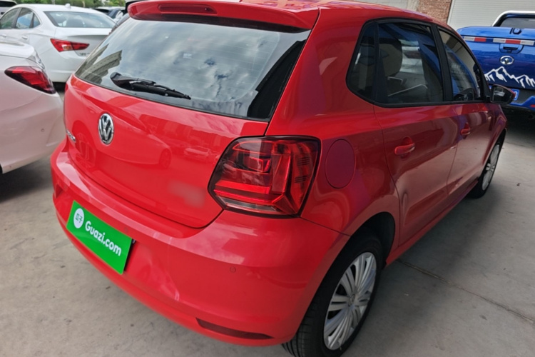 Volkswagen Polo 2018 car image #7