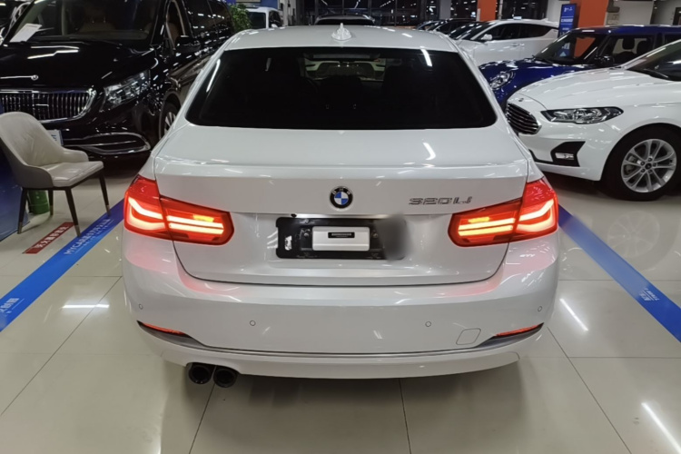 BMW 3 Series 2019 #6 BMW 3 Series 2019 imagen de coche #6