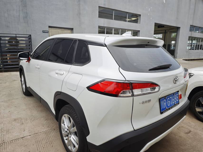 Toyota Corolla Cross 2025 car image #6