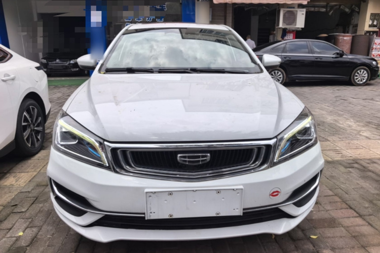 GEELY Emgrand 2019 car image #3